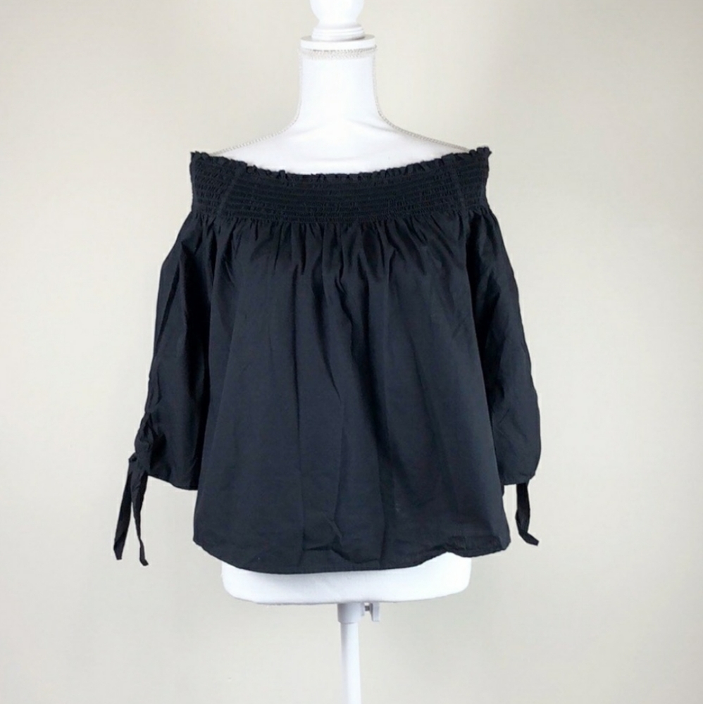 New York & Co. Black Top -NWT